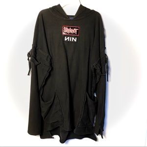 Custom HIM Tripp Pullover